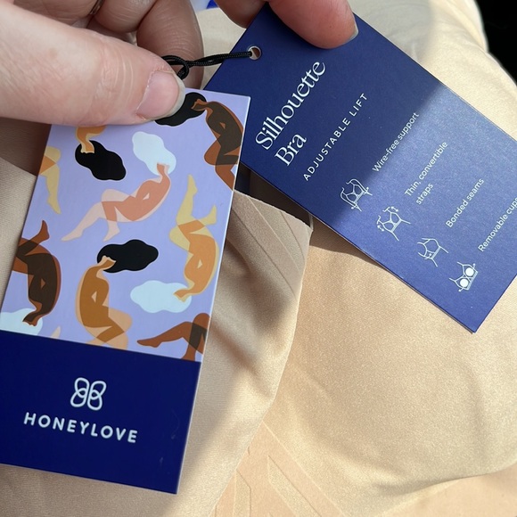 Silhouette bra sand color NWT - Picture 2 of 2